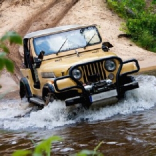  Ponerse fangoso en nuestro Landrover